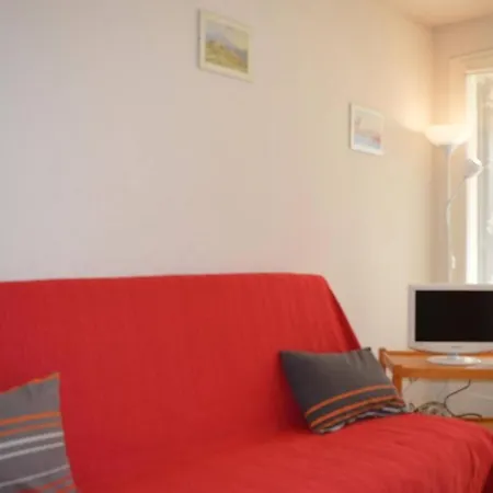 Apartment 4 Couchages Cyprien Sc070-084
